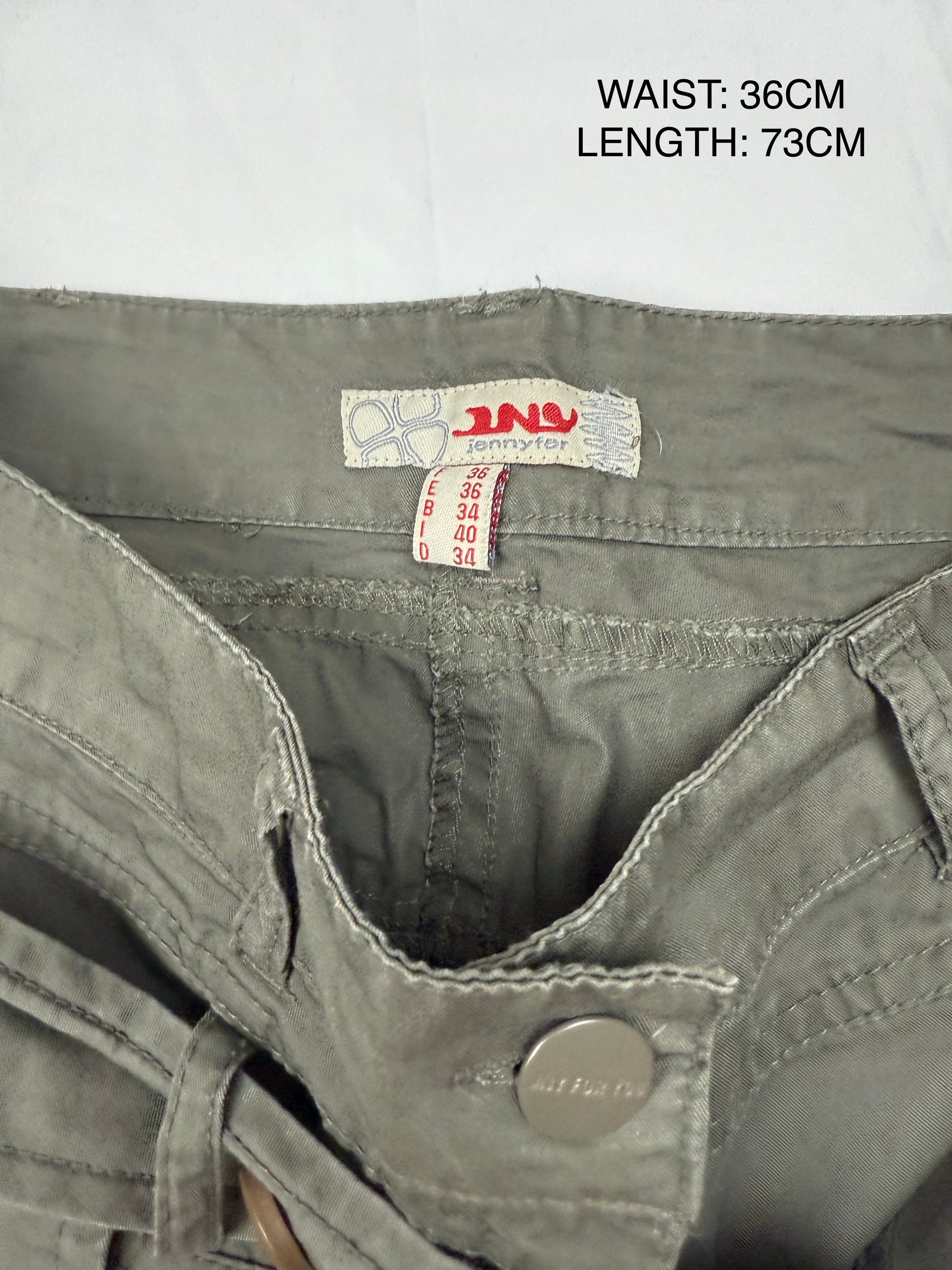 Khaki low rise utility capri pants (XS)