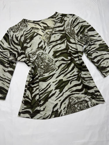 Khaki graphic animal print long sleeves top (S/M)