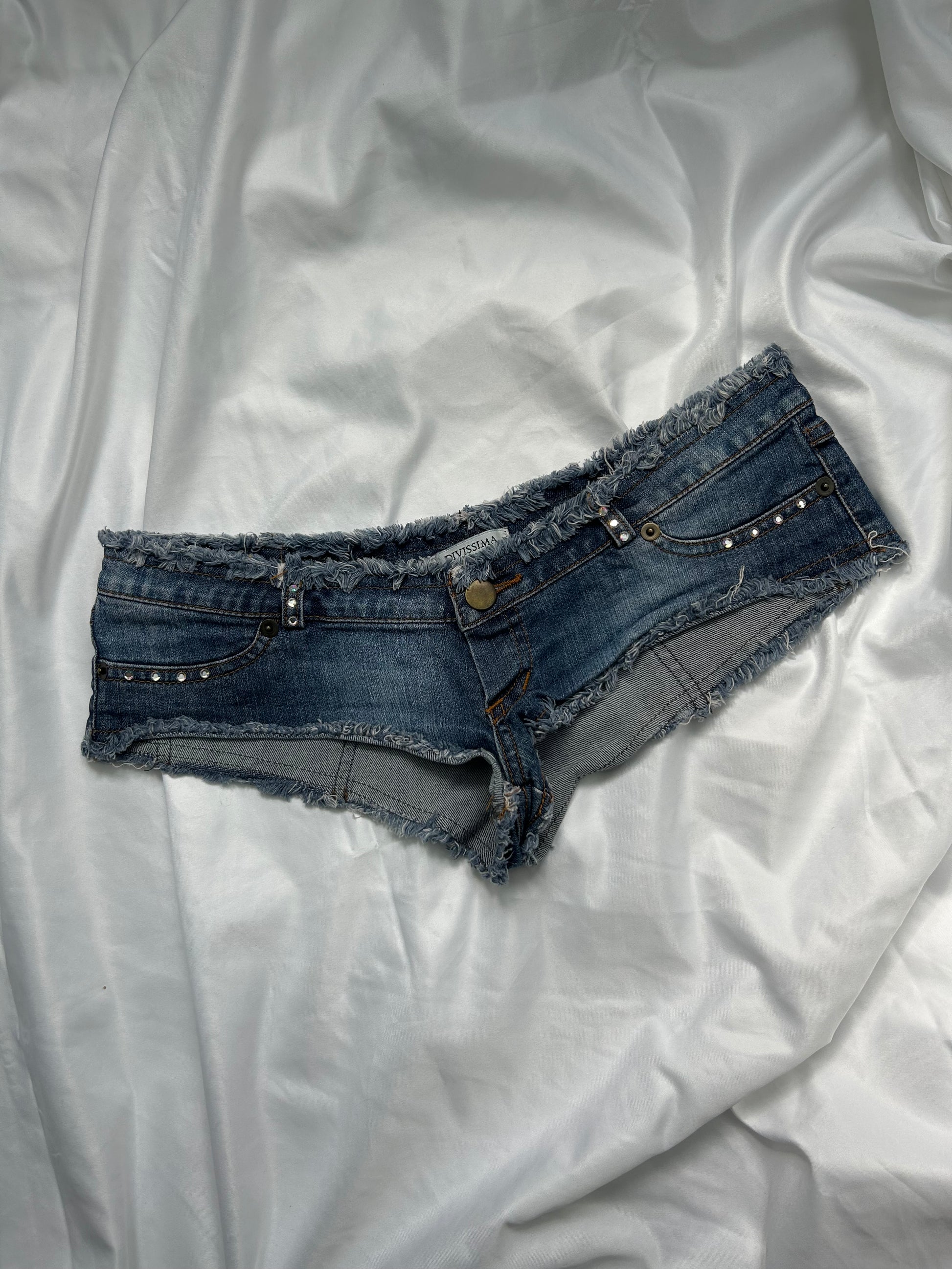 Blue denim low rise micro short (S)