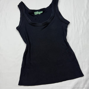 Black ribbed cotton top (M)