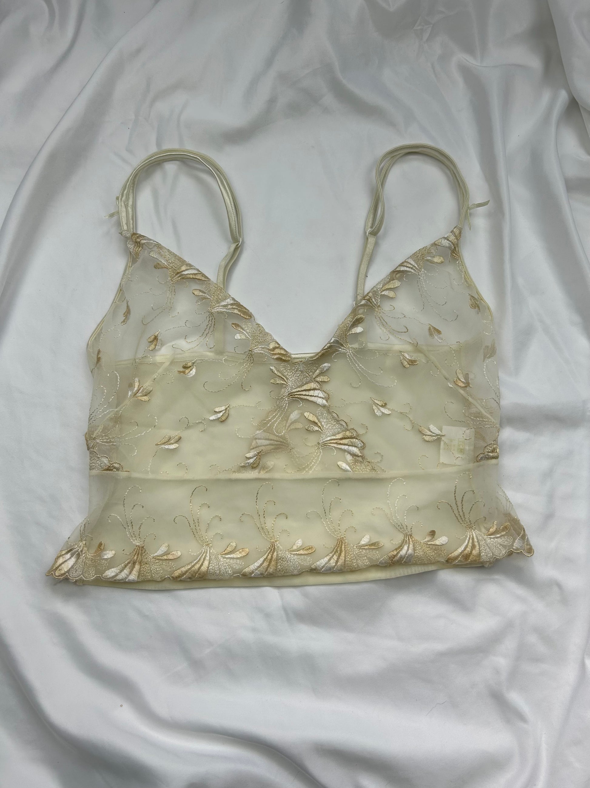 Cream lace embroidered cami top (S/M)