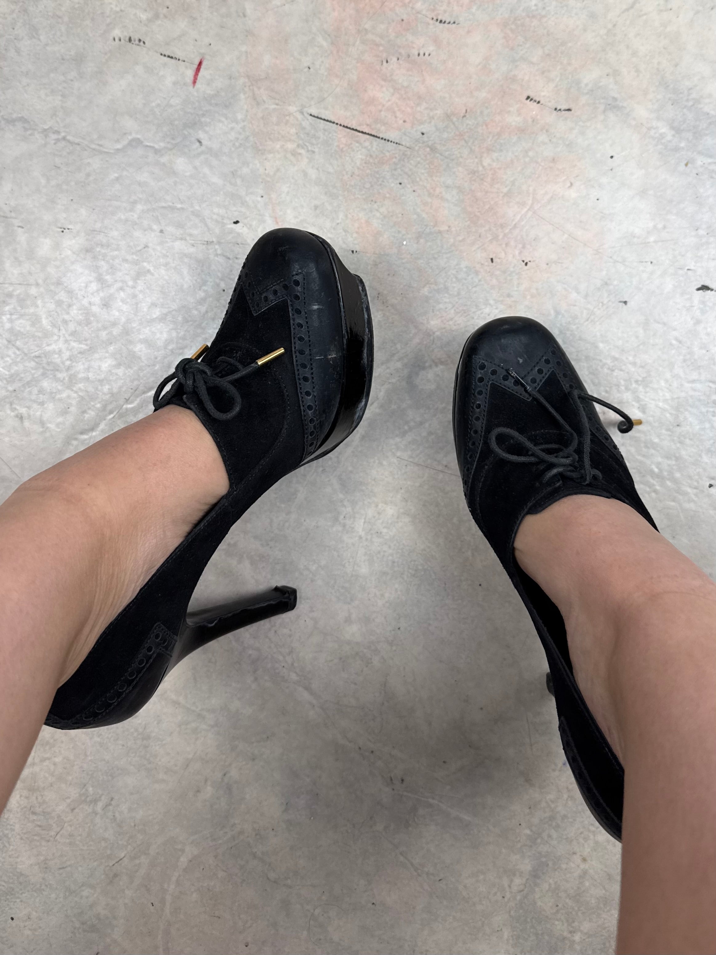 Black platform heels (37)