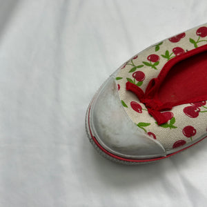 Cherry print white ballet shoes (36)