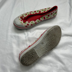 Cherry print white ballet shoes (36)