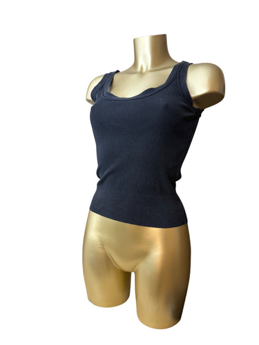 Black ribbed cotton top (M)
