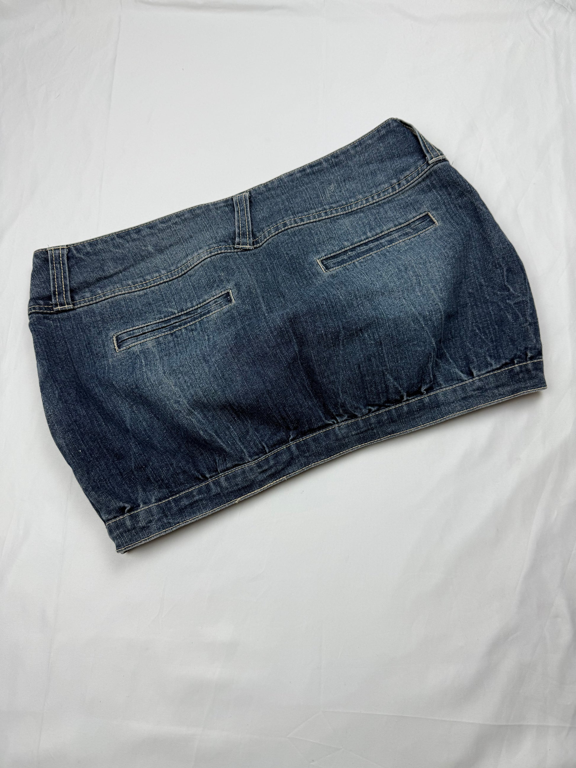 Blue denim low rise mini skirt (M/L)