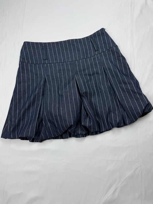 Navy striped low rise balloon mini skirt (S/M)