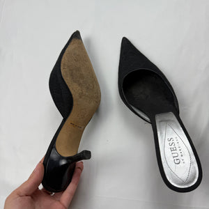 Black pointed toes kitten heels mules (38)