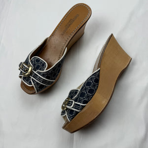 Blue monogram buckle wedge heels mules (38.5)