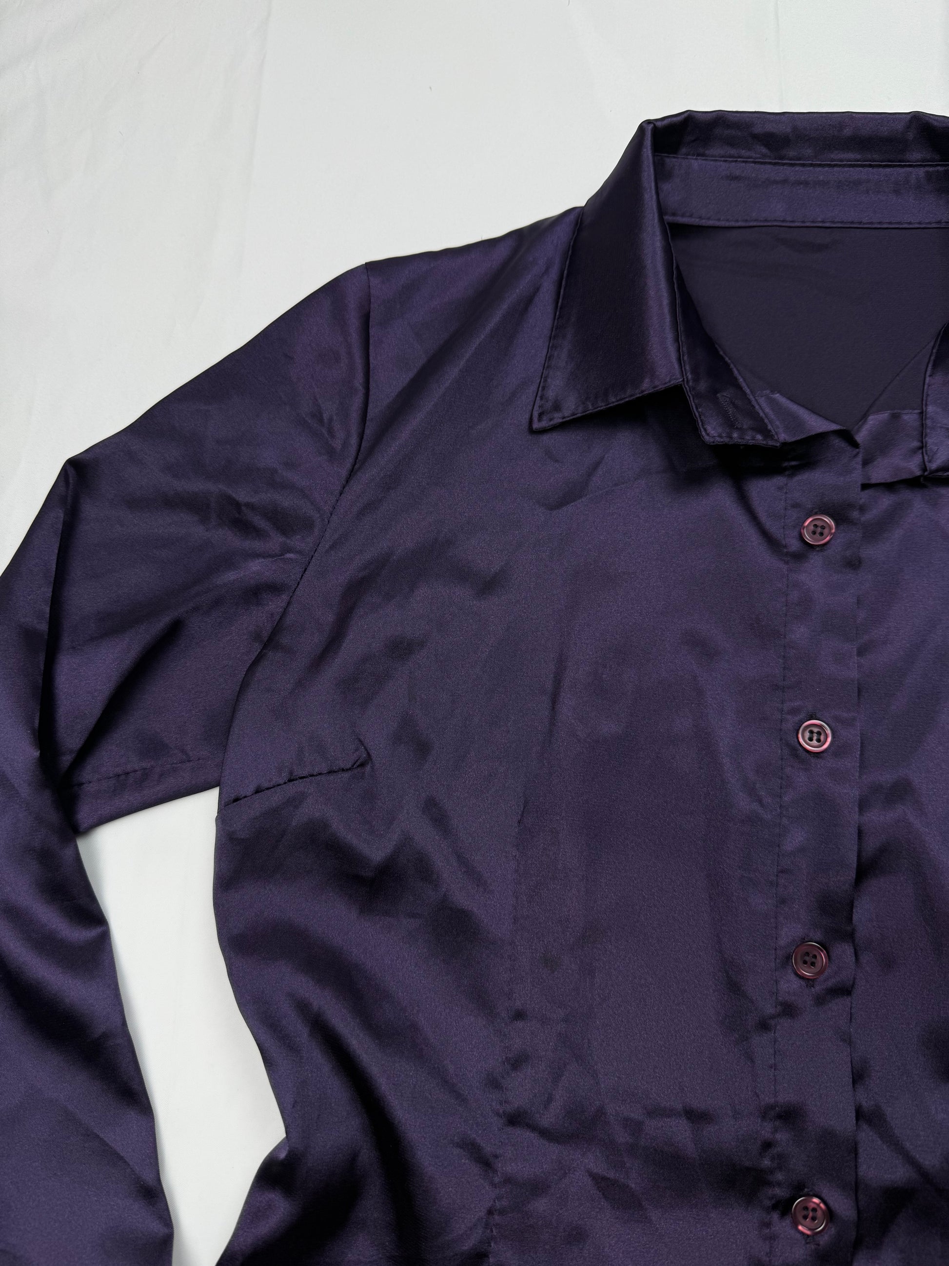 Purple silky tight fit long sleeves shirt (S/M)