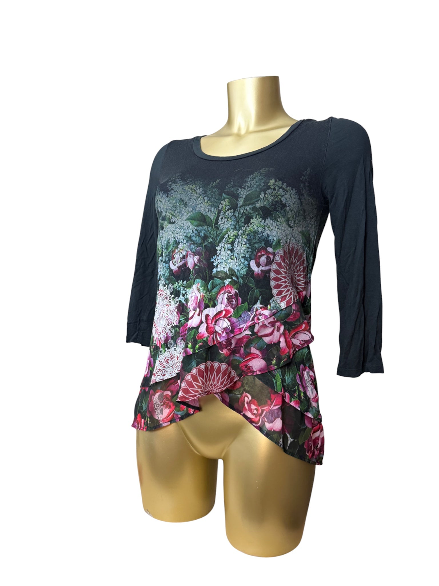 Black graphic floral long sleeves top (S)