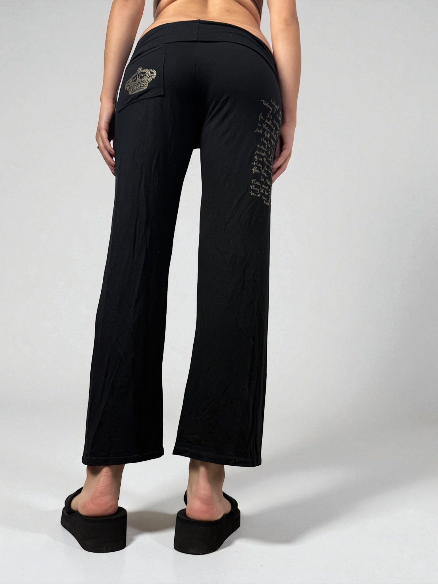 Black graphic cotton low rise joggers pants (S/M)