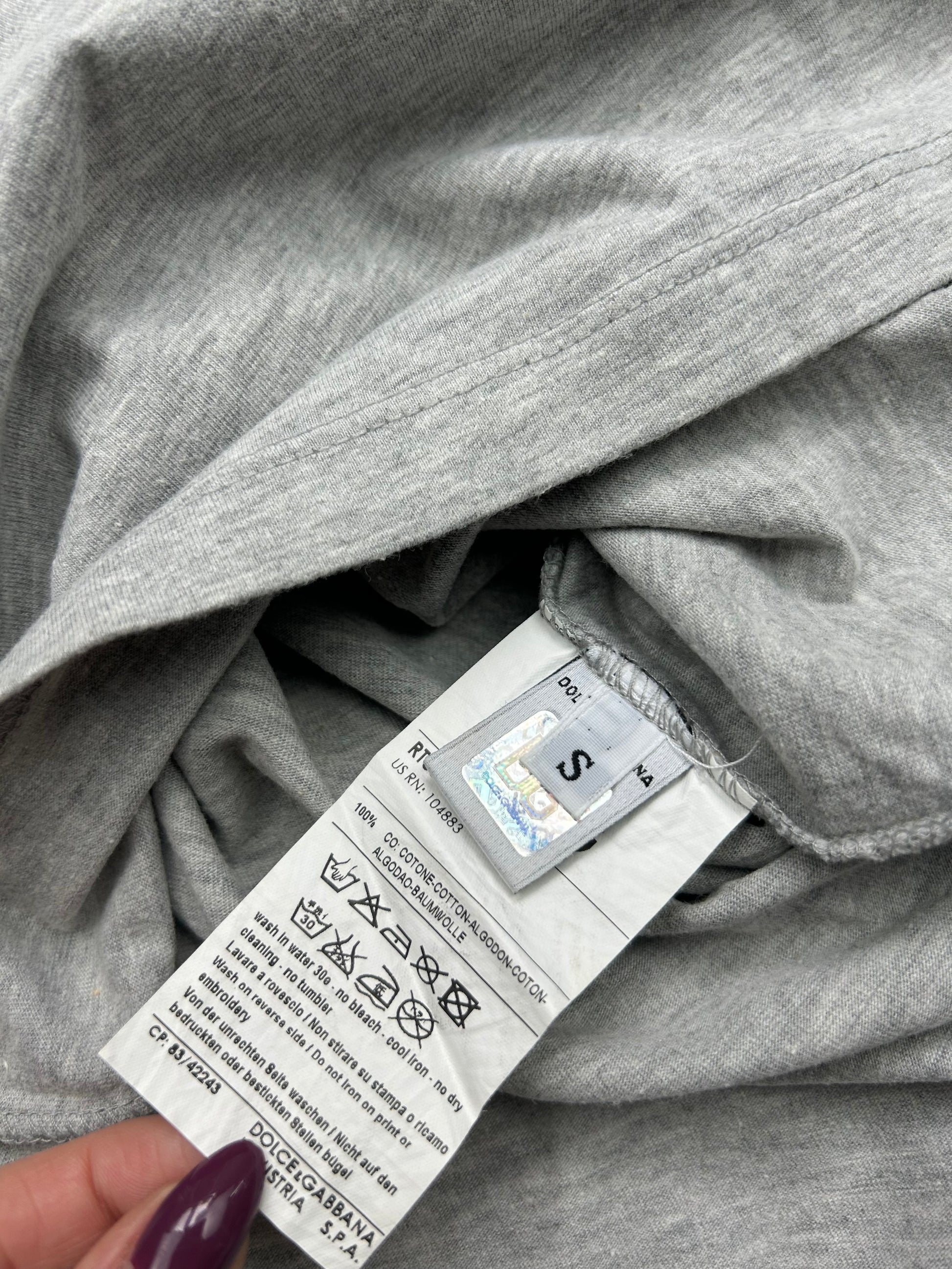Grey graphic tee (M/L)