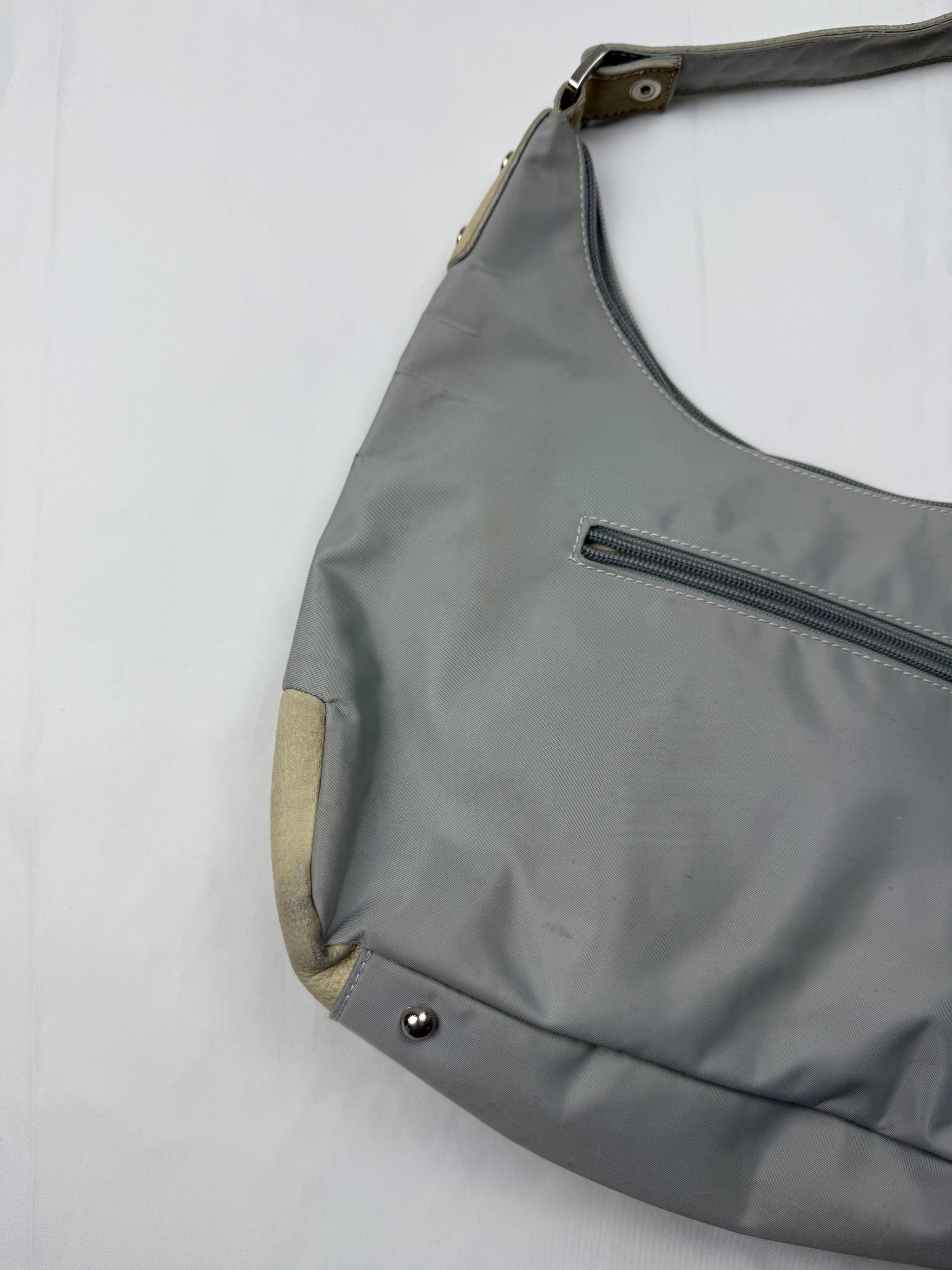 Baby blue pockets medium shoulder bag (31x23cm)
