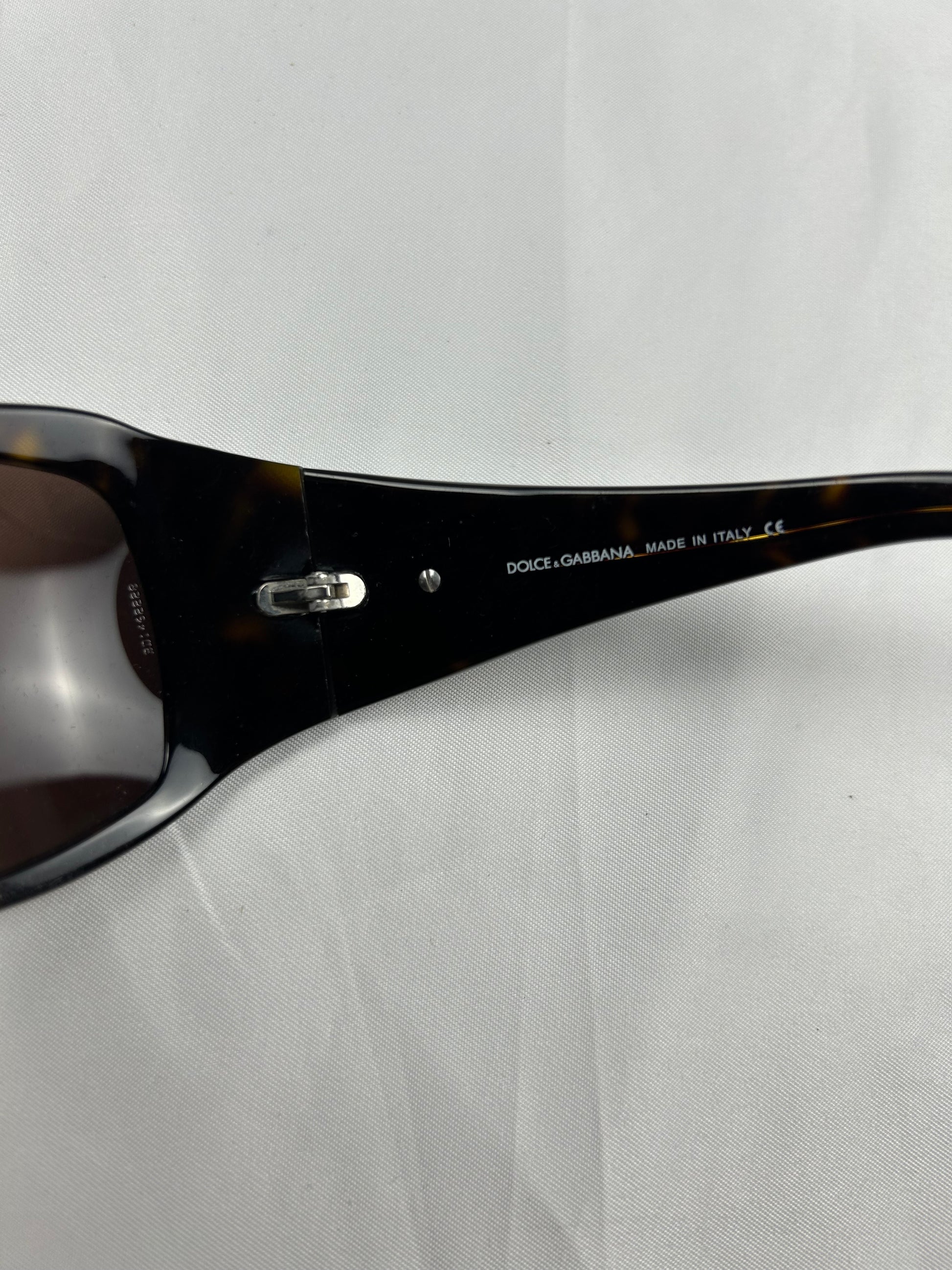2000s strass logo sunglasses
