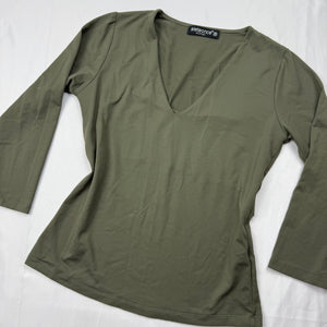 Khaki stretchy lycra long sleeves top (S/M)