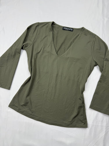 Khaki stretchy lycra long sleeves top (S/M)