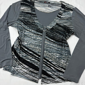 Grey graphic long sleeves top (2XL)