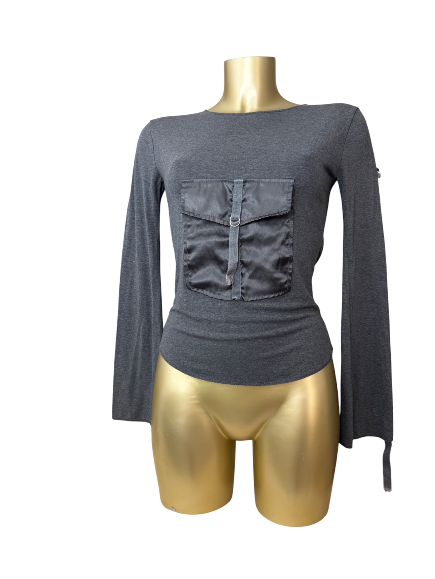 Grey pocket flared long sleeves top (S/M)