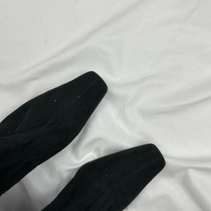 Black suede embroidered kitten heels boots (40)