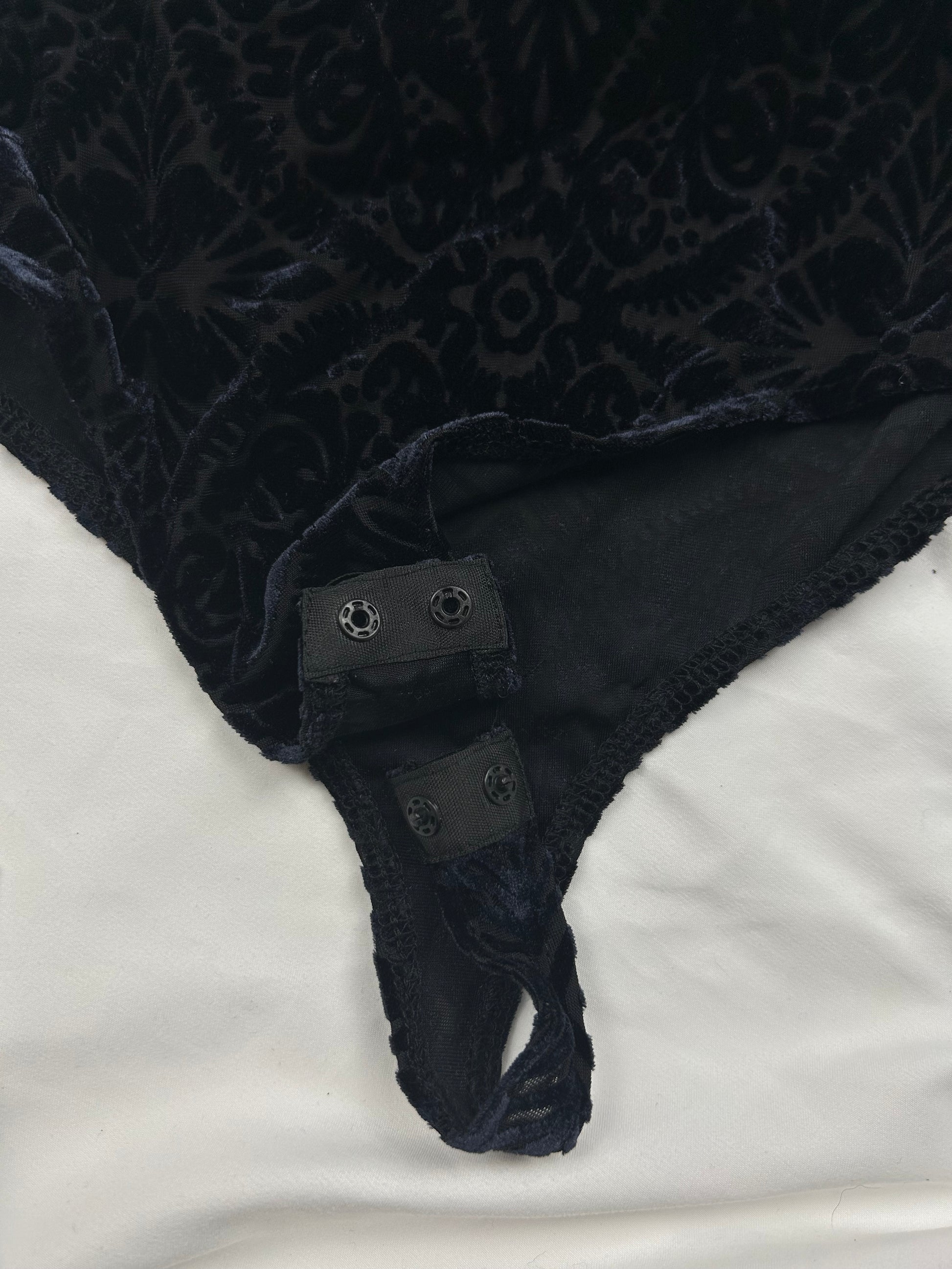 Navy velvet bodysuit tank top (S)