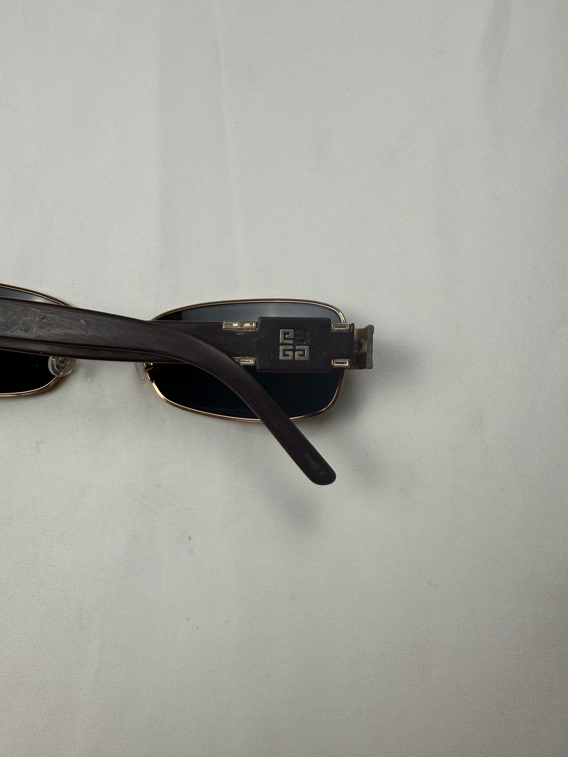 Brown logo 2000s sunglasses
