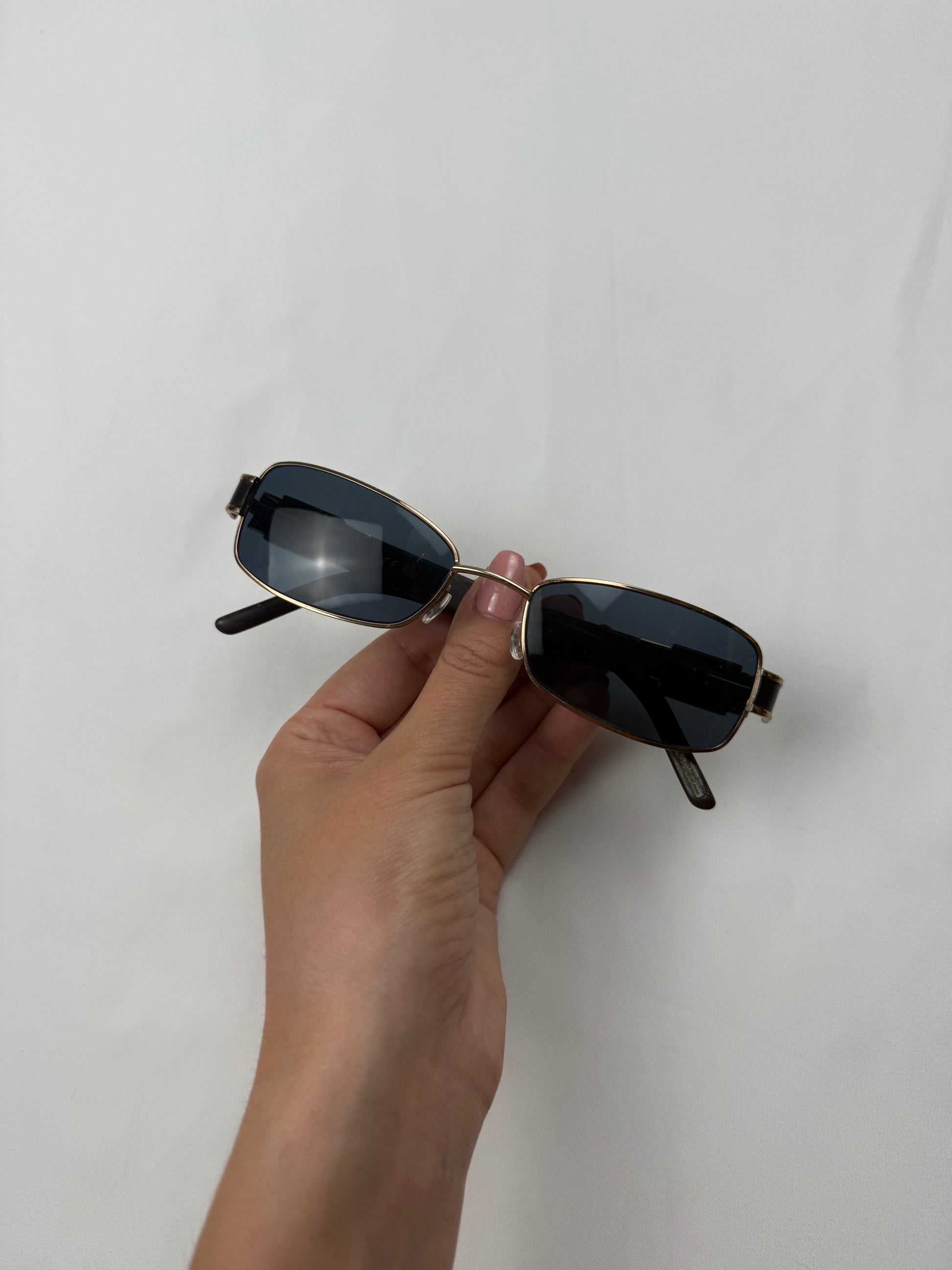 Brown logo 2000s sunglasses