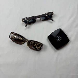 Brown logo 2000s sunglasses