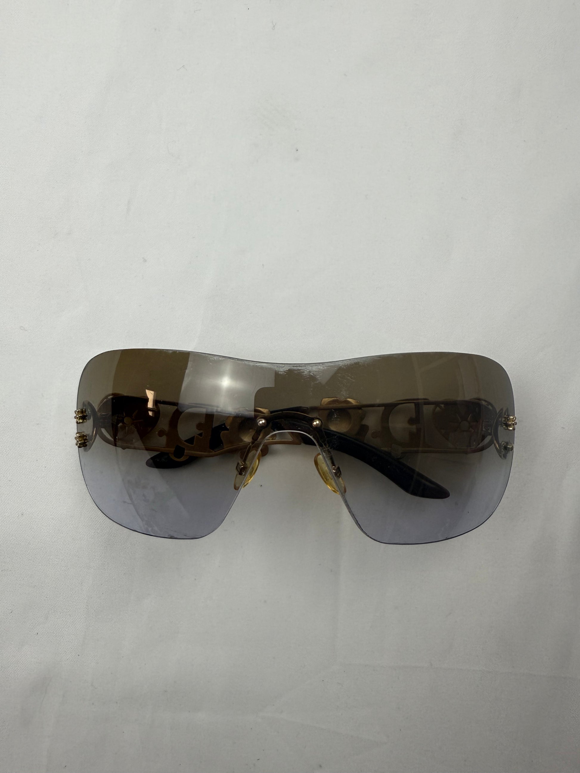 Black floral roses 2000s sunglasses