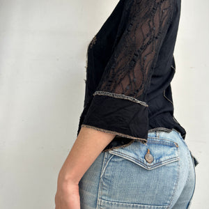 Black lace graphic long sleeves top (XL)