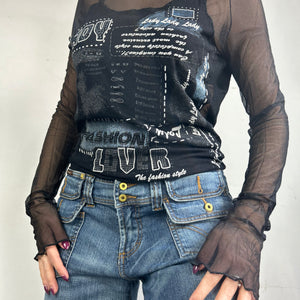 Black graphic long sleeves top (L)