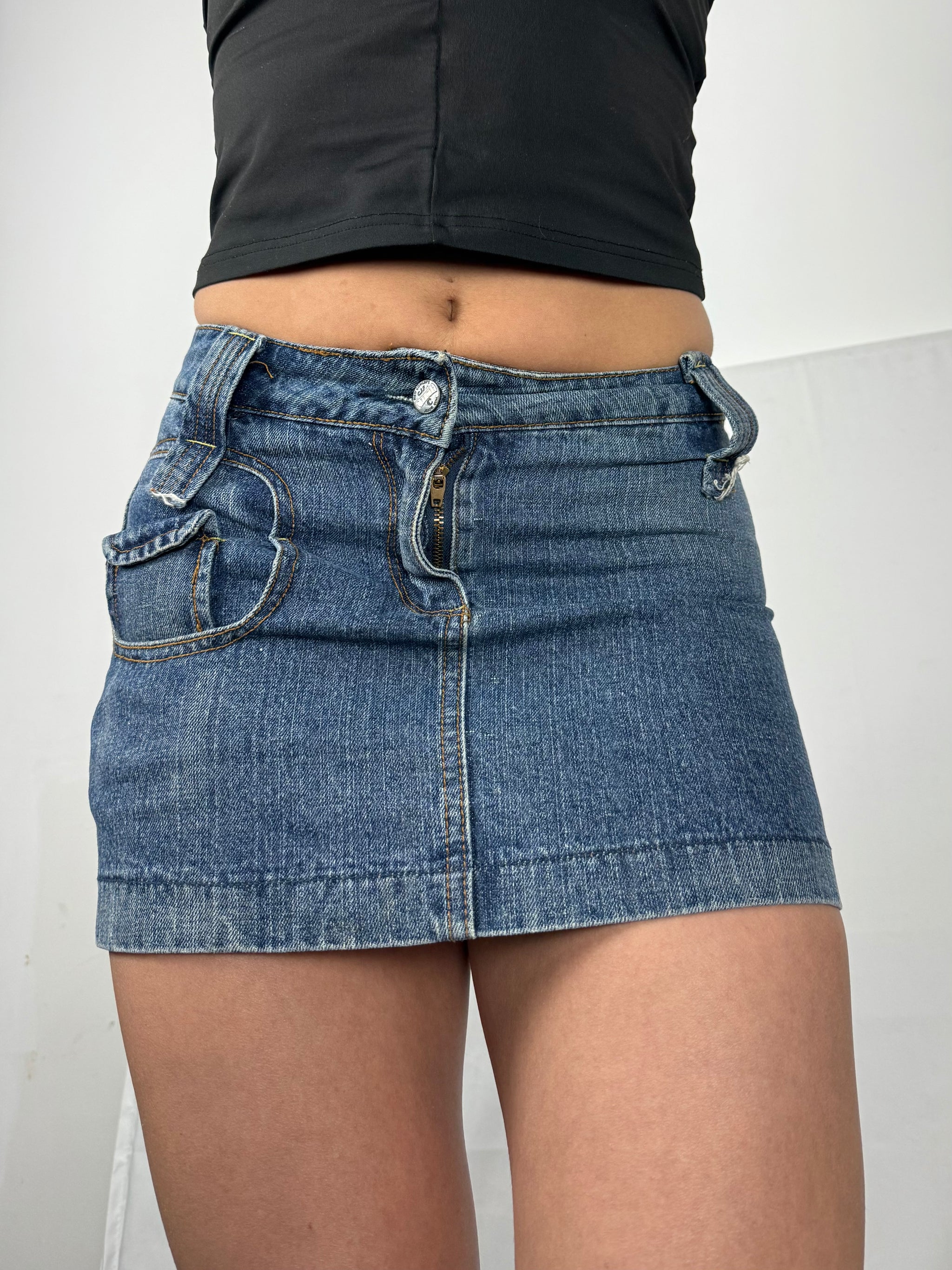 Navy low rise mini skirt (S)