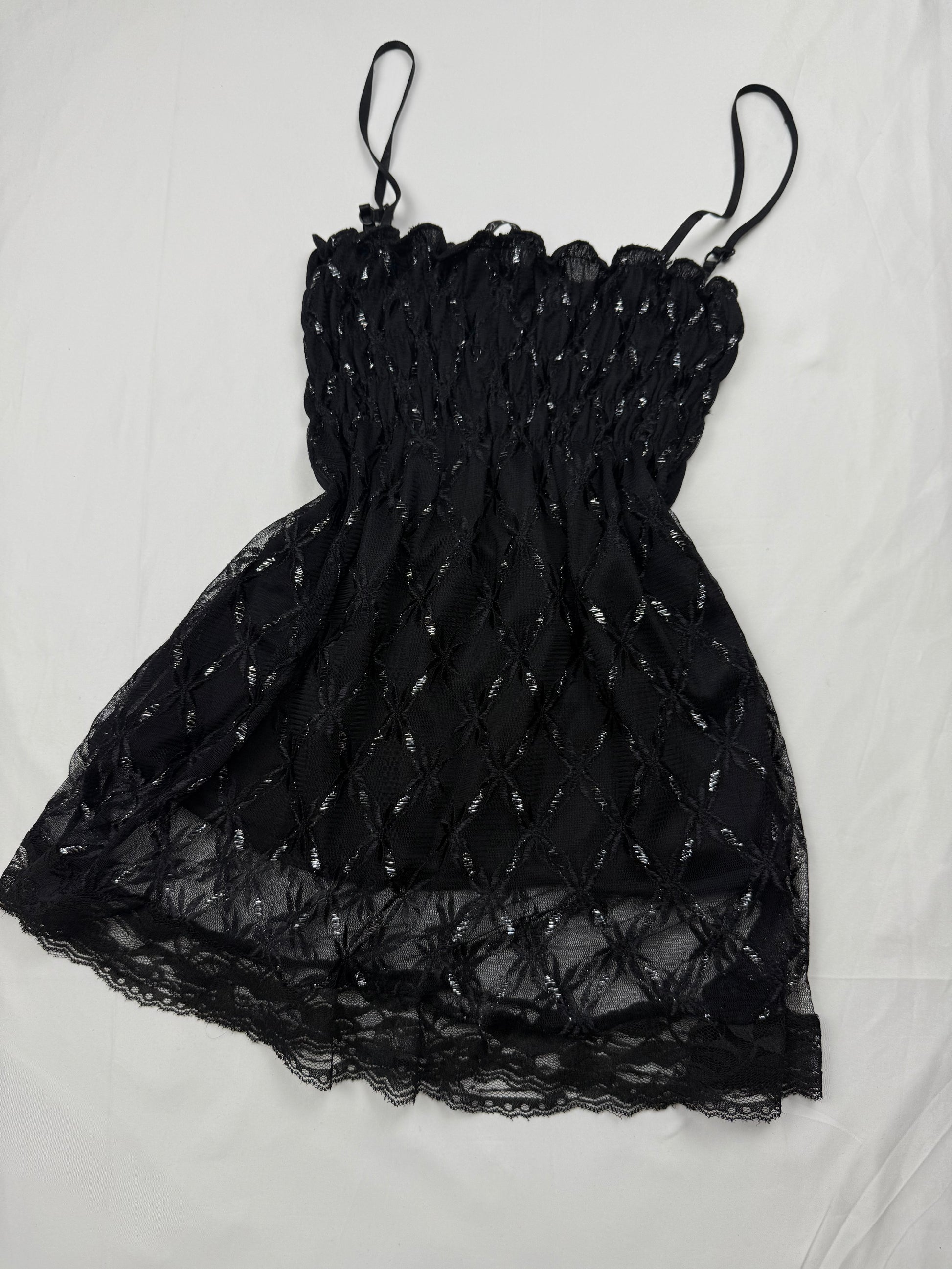 Black mesh lined stretchy top (S/M)