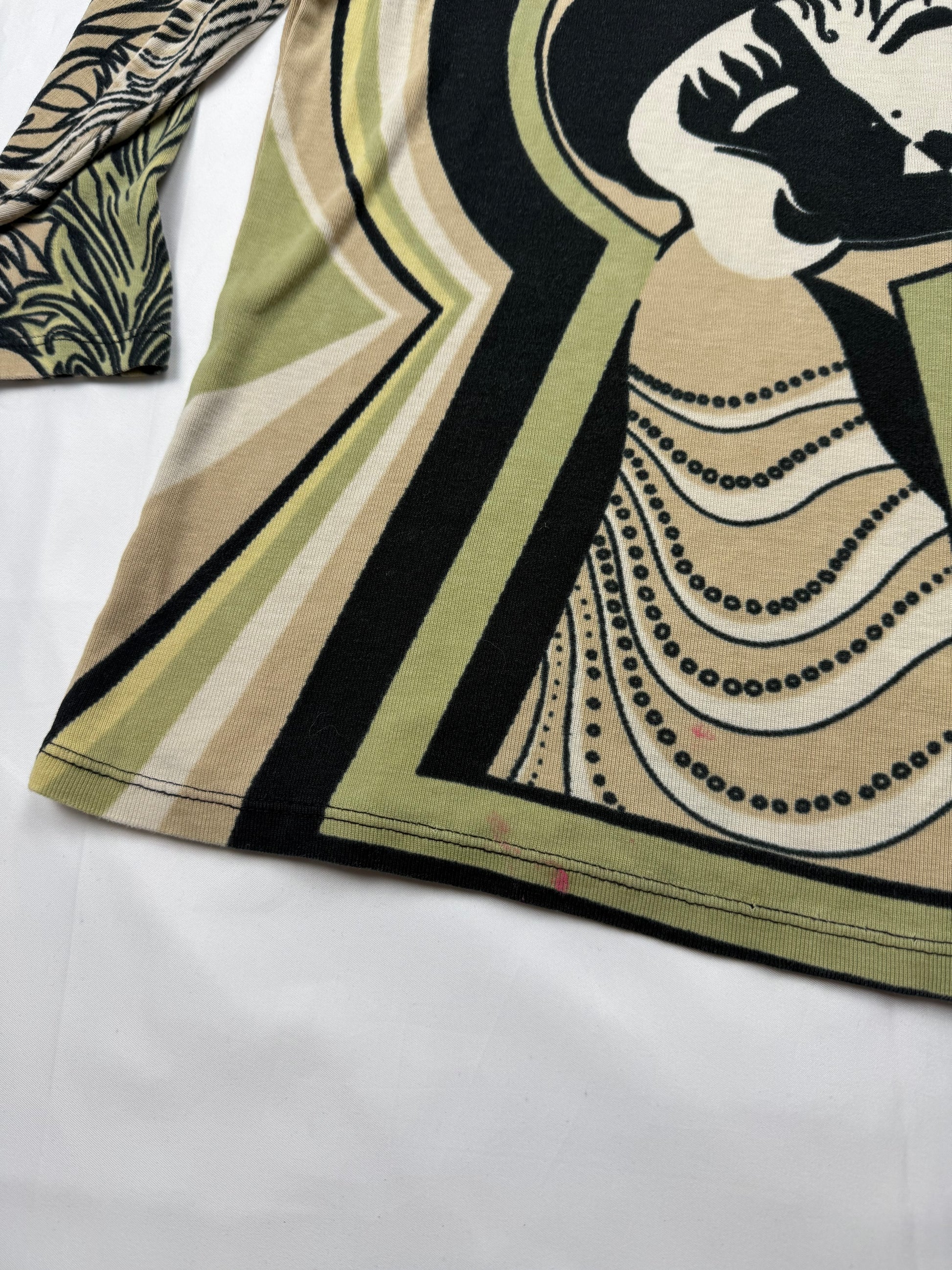 Khaki graphic 100% cotton long sleeves top (S/M)