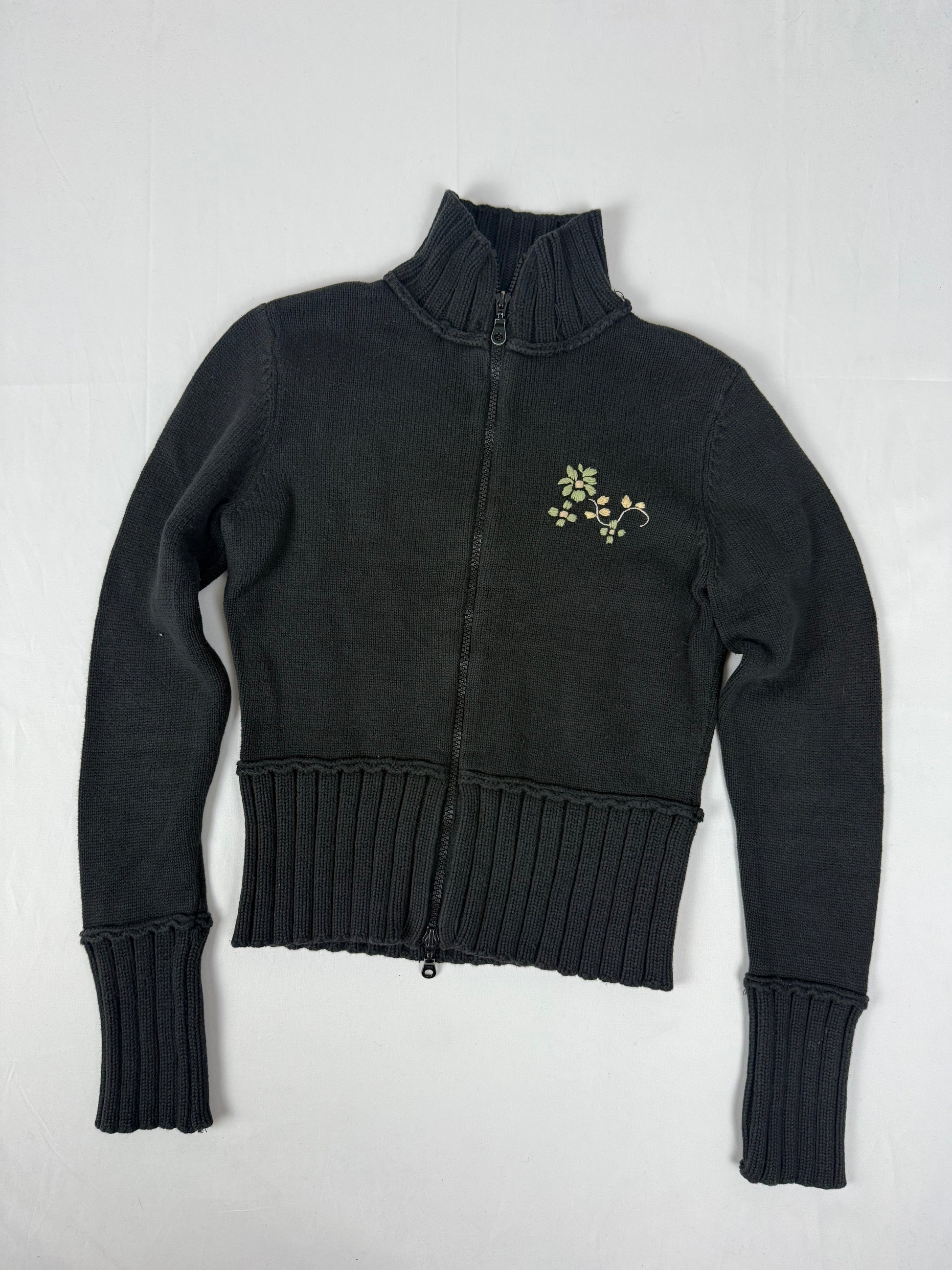 Black embroidered zip up jumper (S/M)
