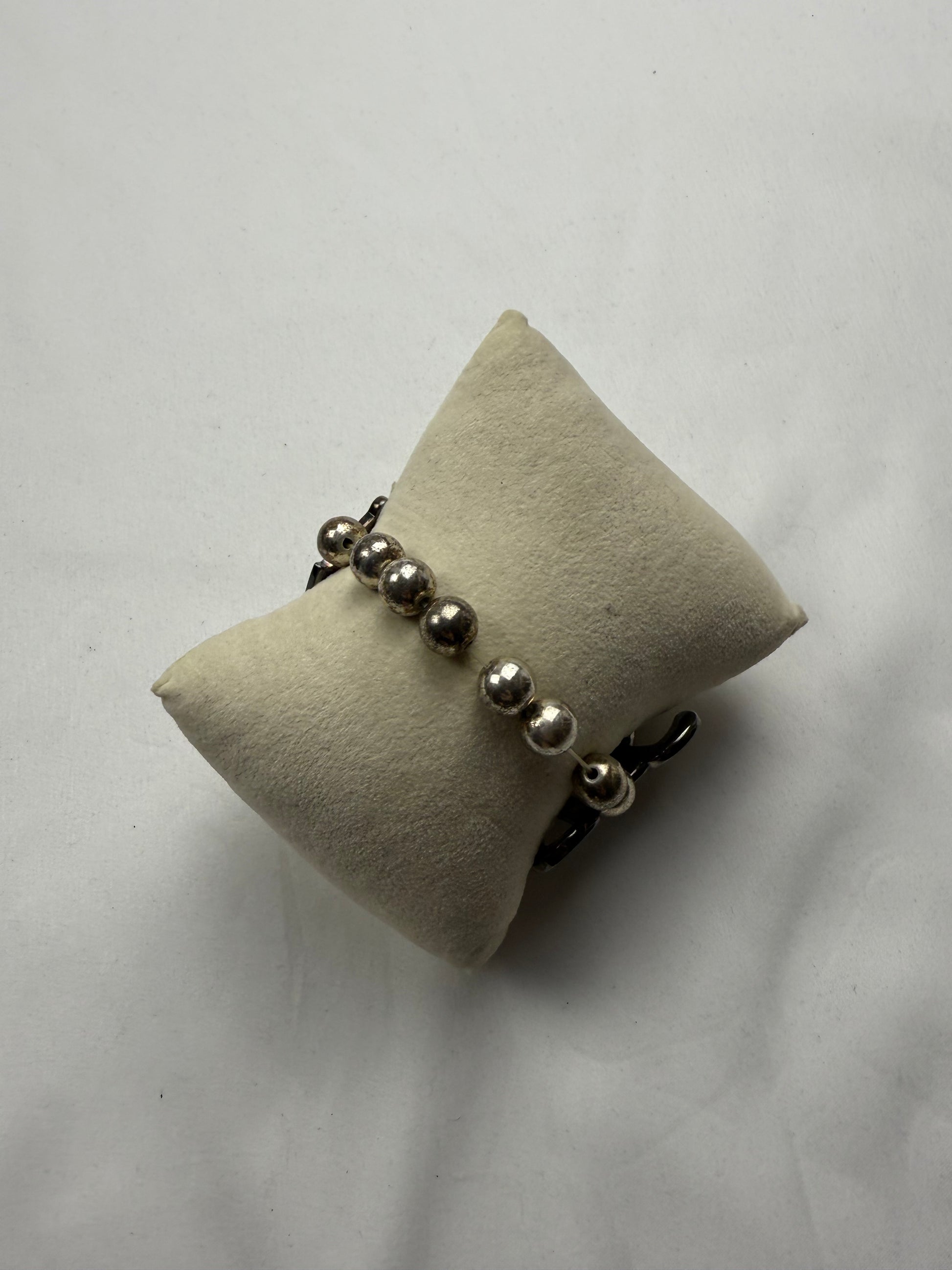 Black & gold stainless steel pearls bracelet