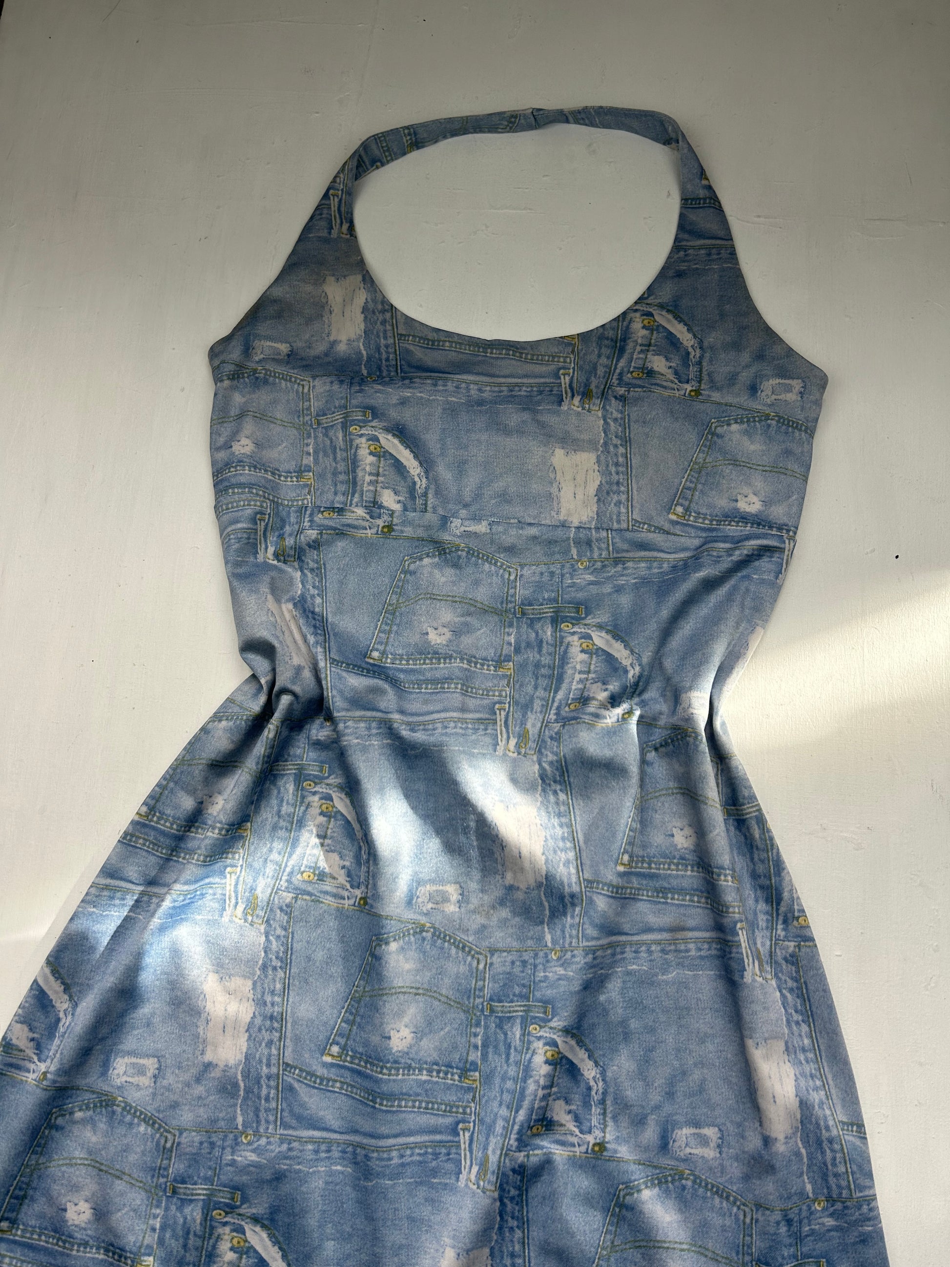 Blue denim graphic print stretchy backless mini dress (M/L)