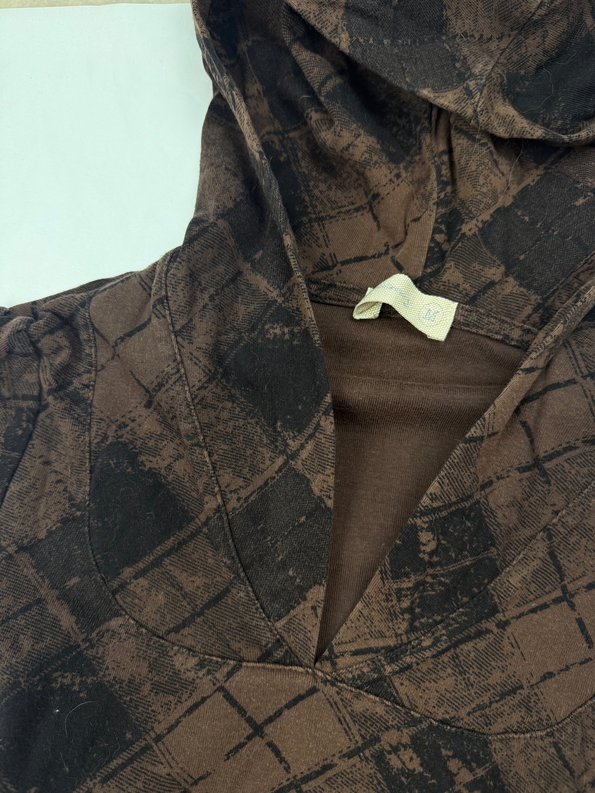 Brown graphic print hooded tee (M)