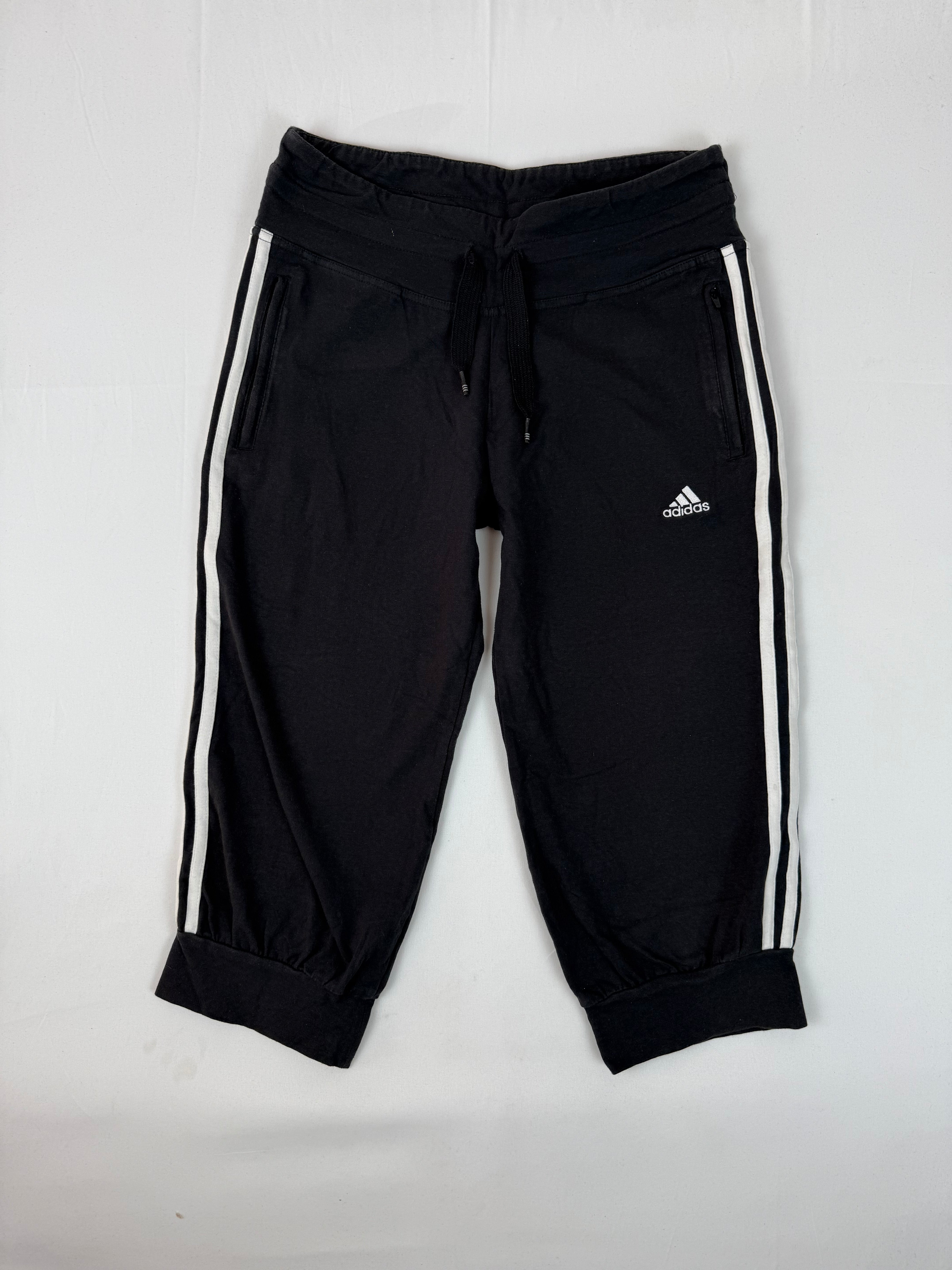 Black activewear low waist capri pants (S/M)
