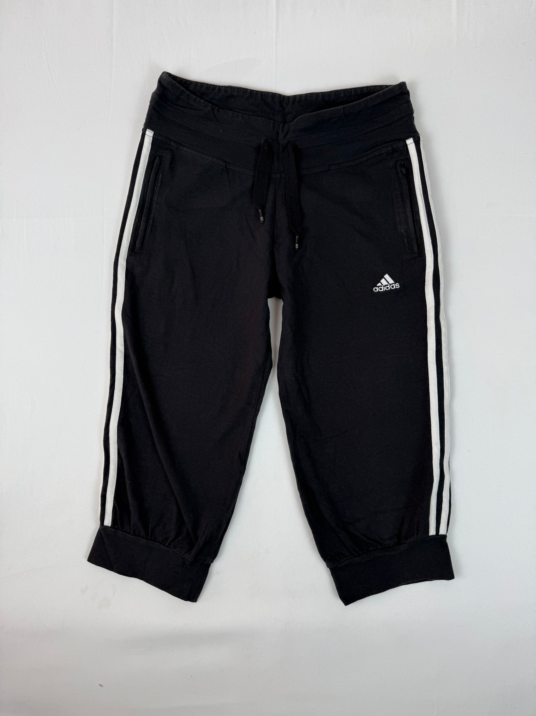 Black activewear low waist capri pants (S/M)