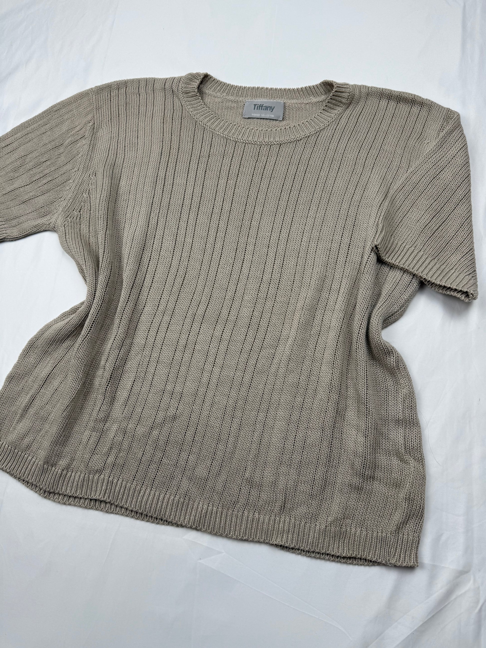 Beige knitted tee (5XL)