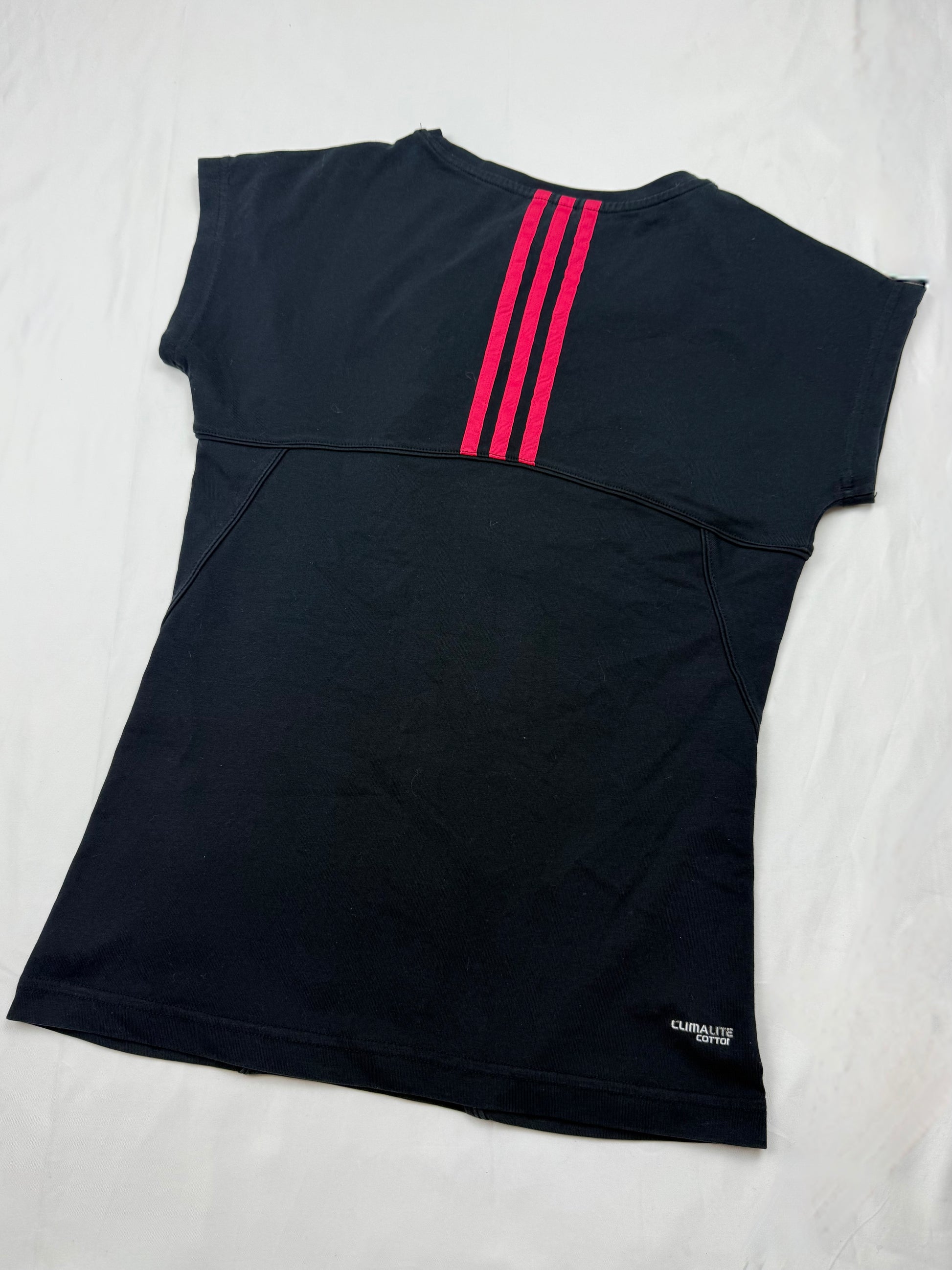 Black logo cotton tee (S/M)