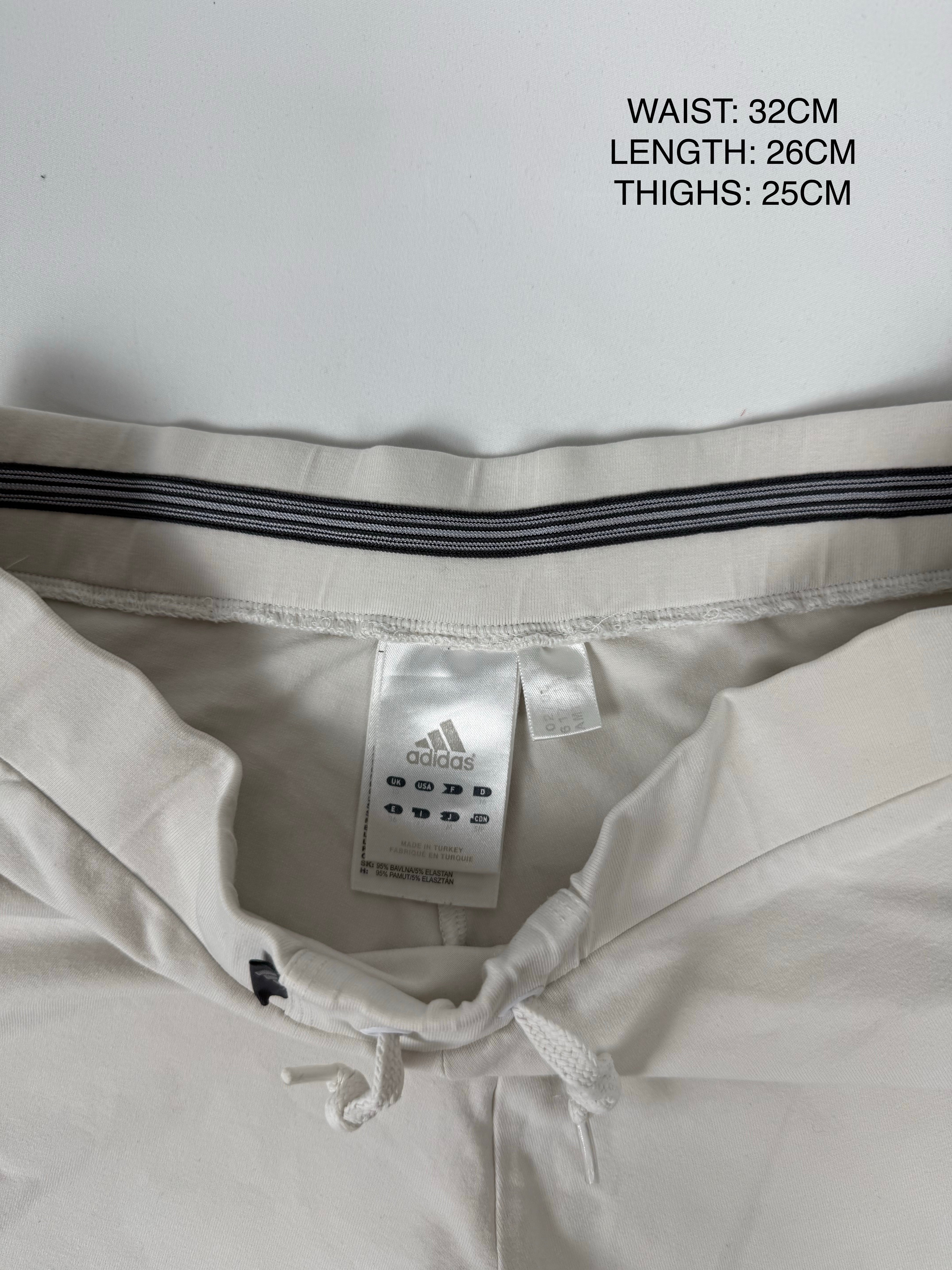 White activewear top + short set (S)