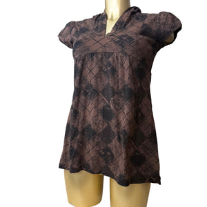 Brown graphic print hooded tee (M)