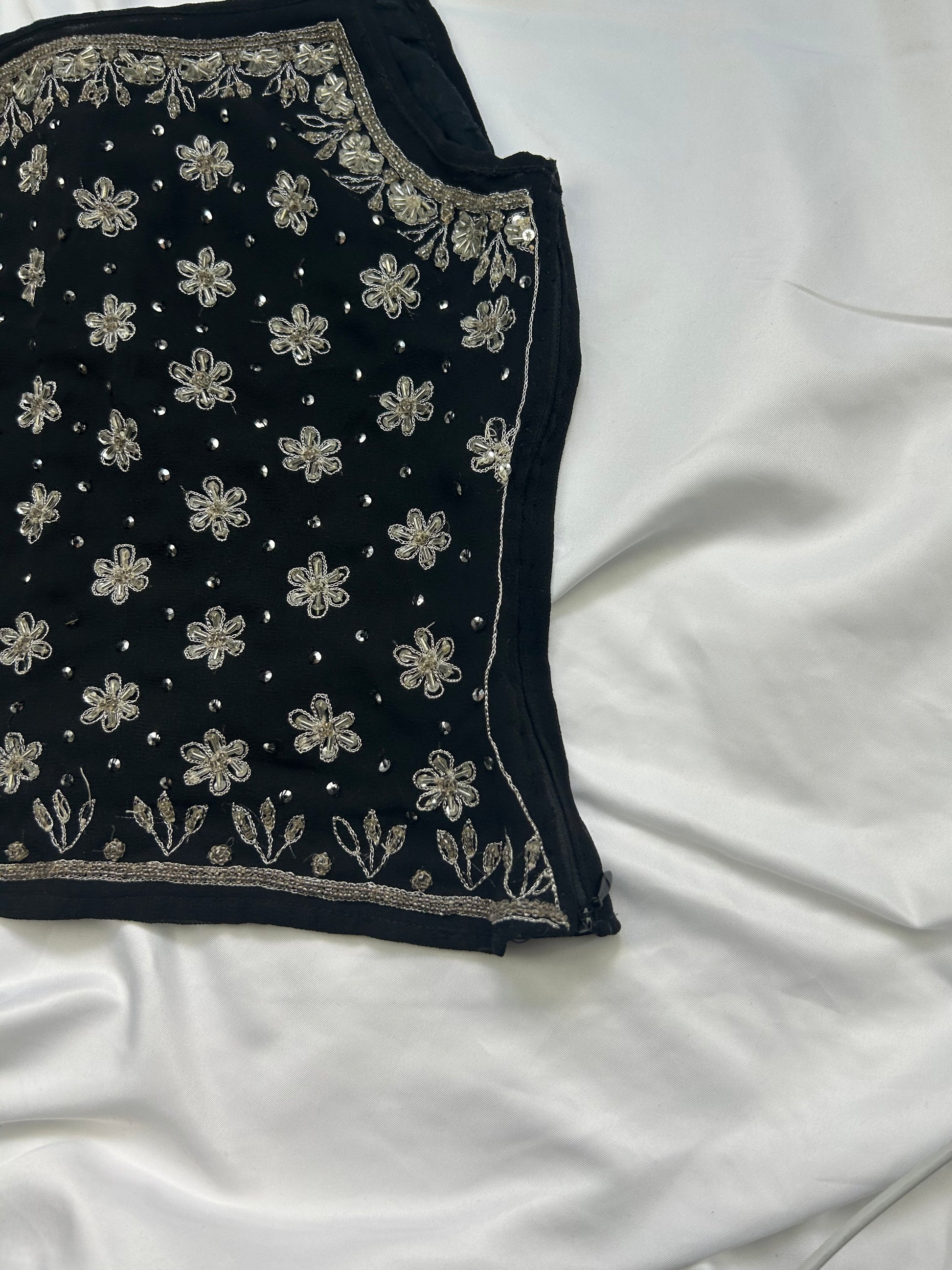 Black embroidered pearls cami top (S/M)