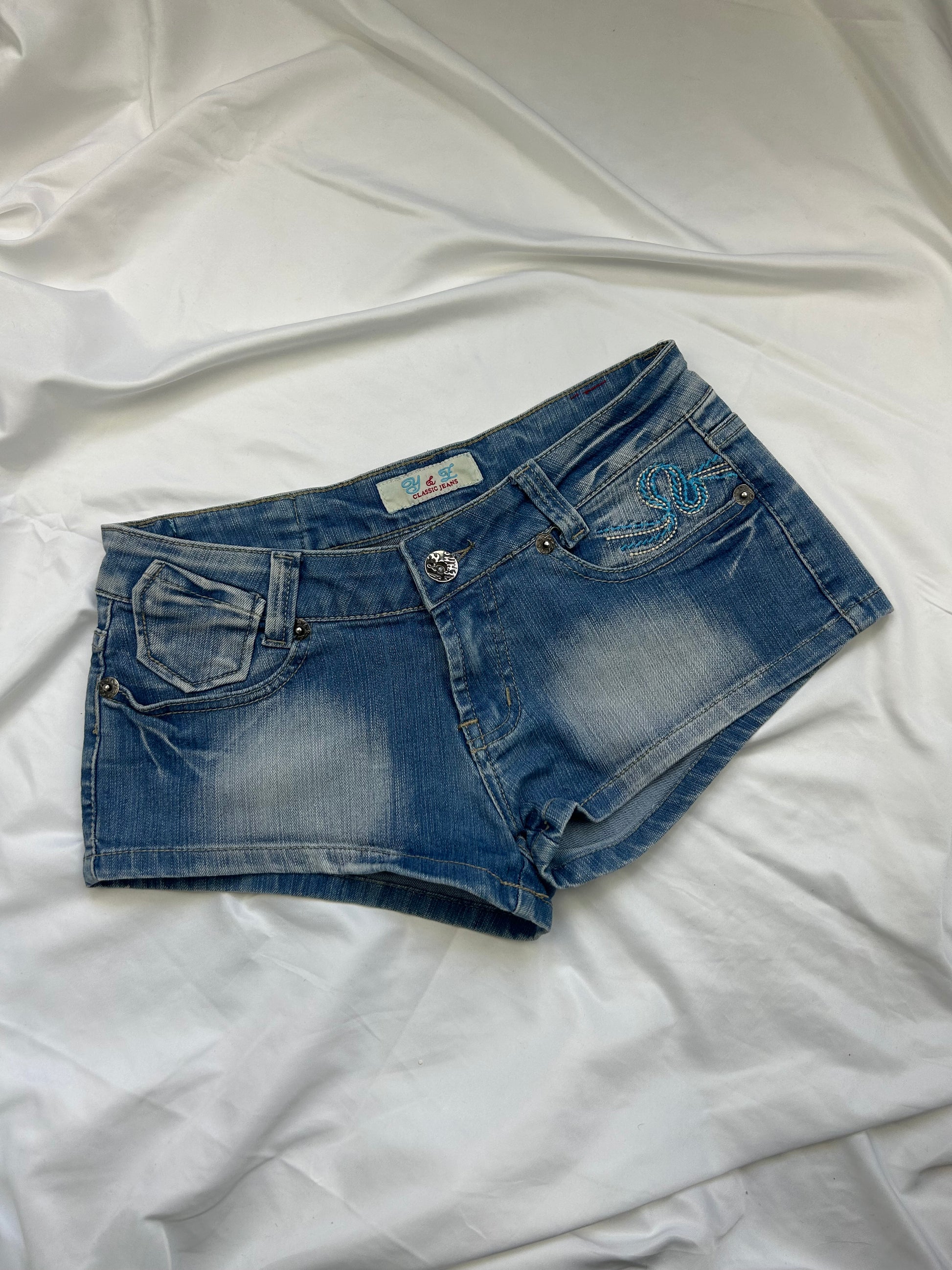 Blue denim low rise mini short (S)