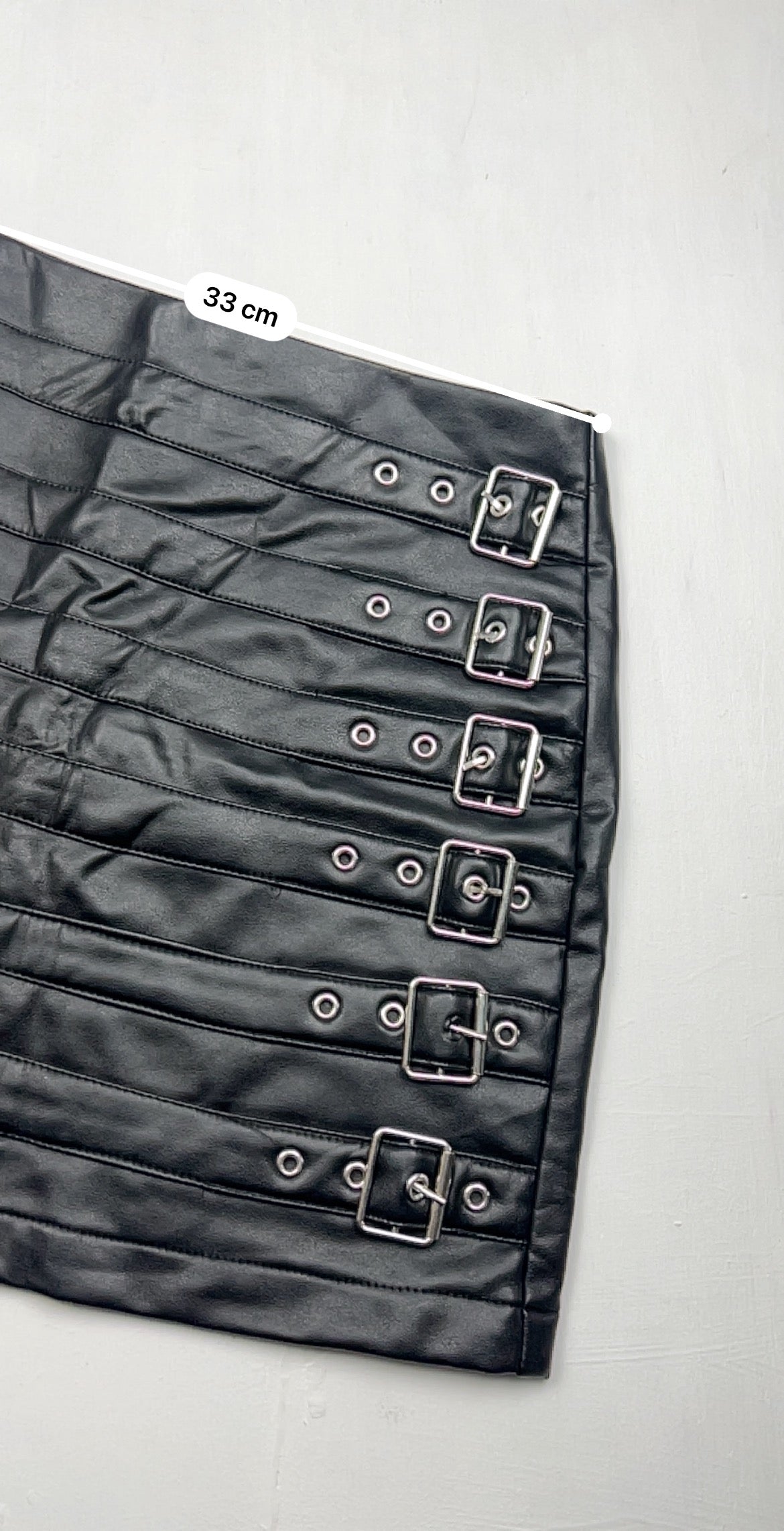 Black belt mini skirt (S)