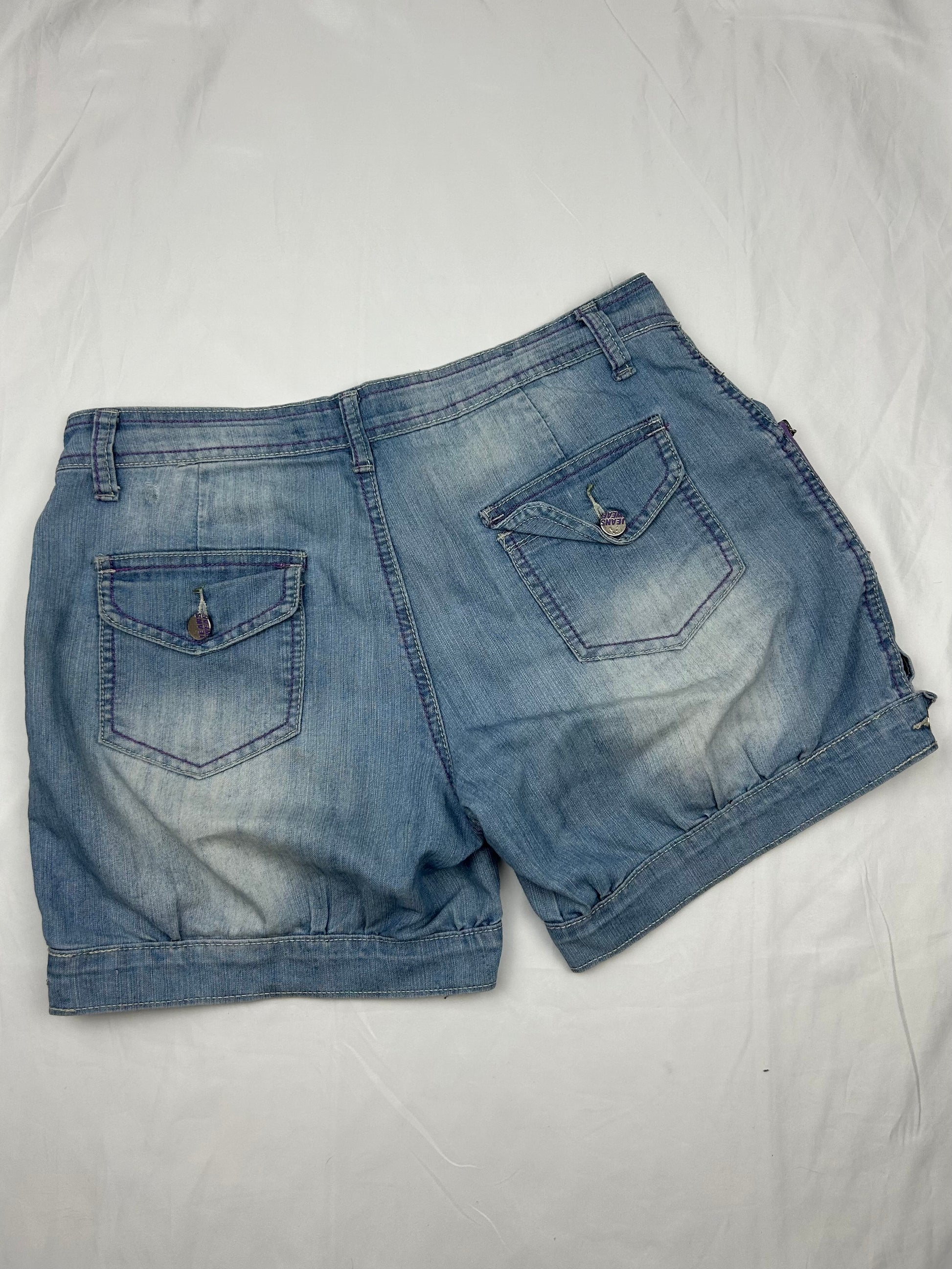 Blue denim low rise mini short (L)