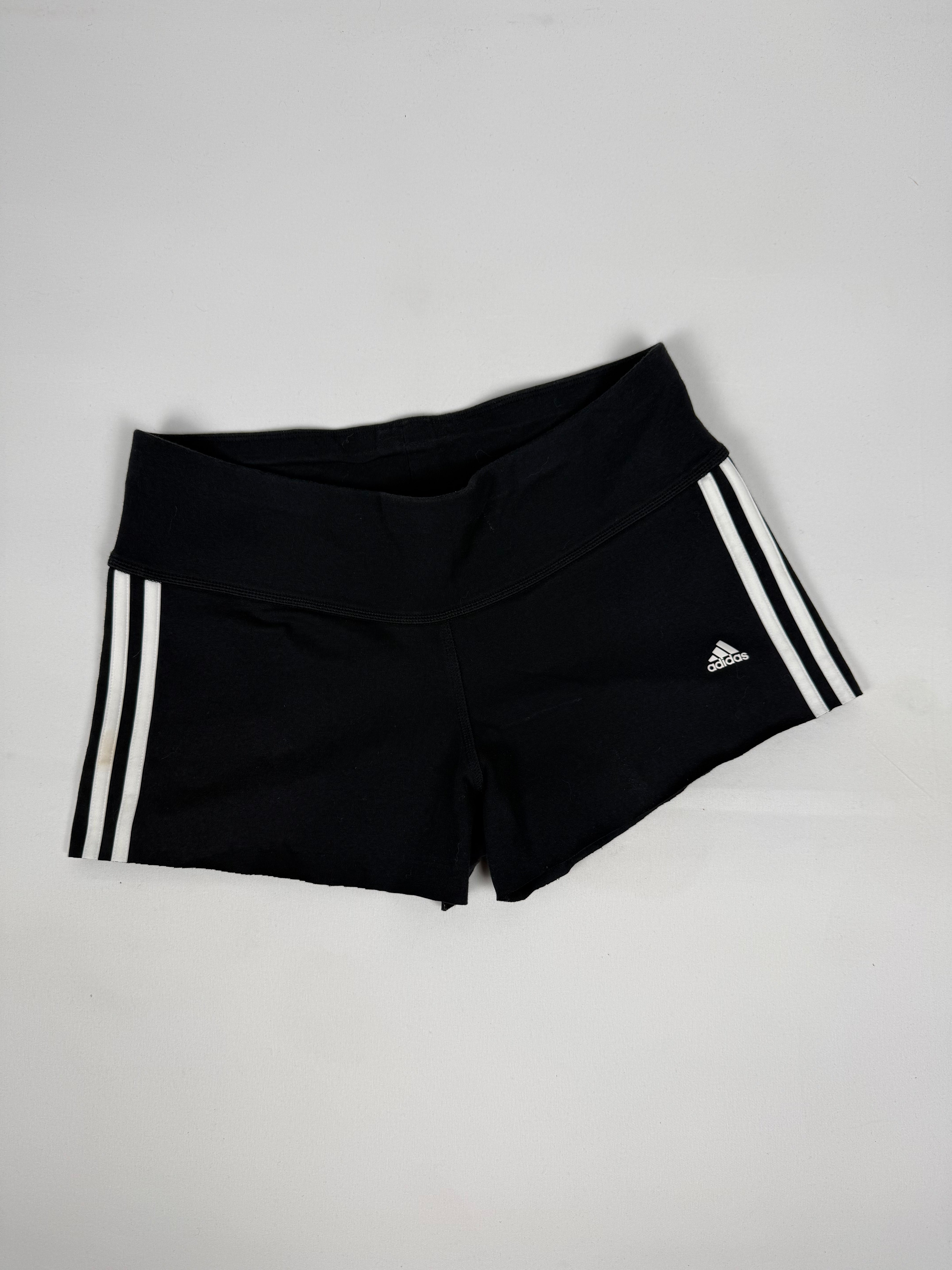 Black activewear low rise mini short (S)