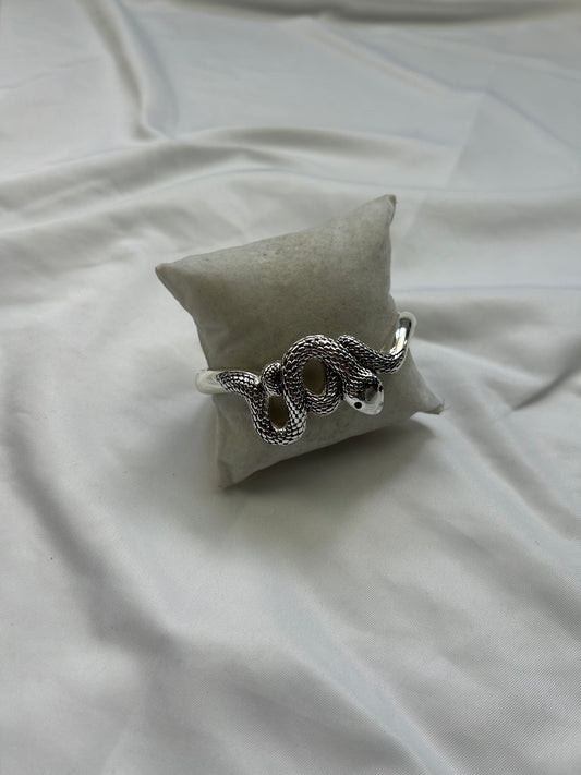 Inox silver snake bangle bracelet